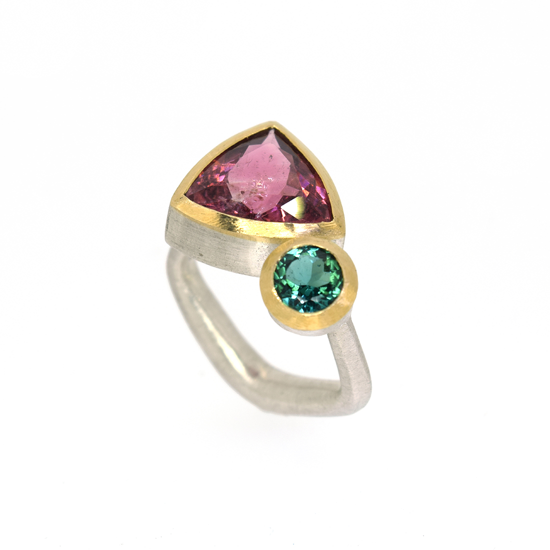 Exhibition Emily Thatcher Jewellery Craft Scotland - 