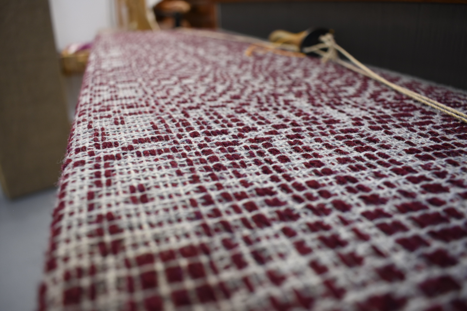 Sequence:Contract (wall hanging, on the loom)