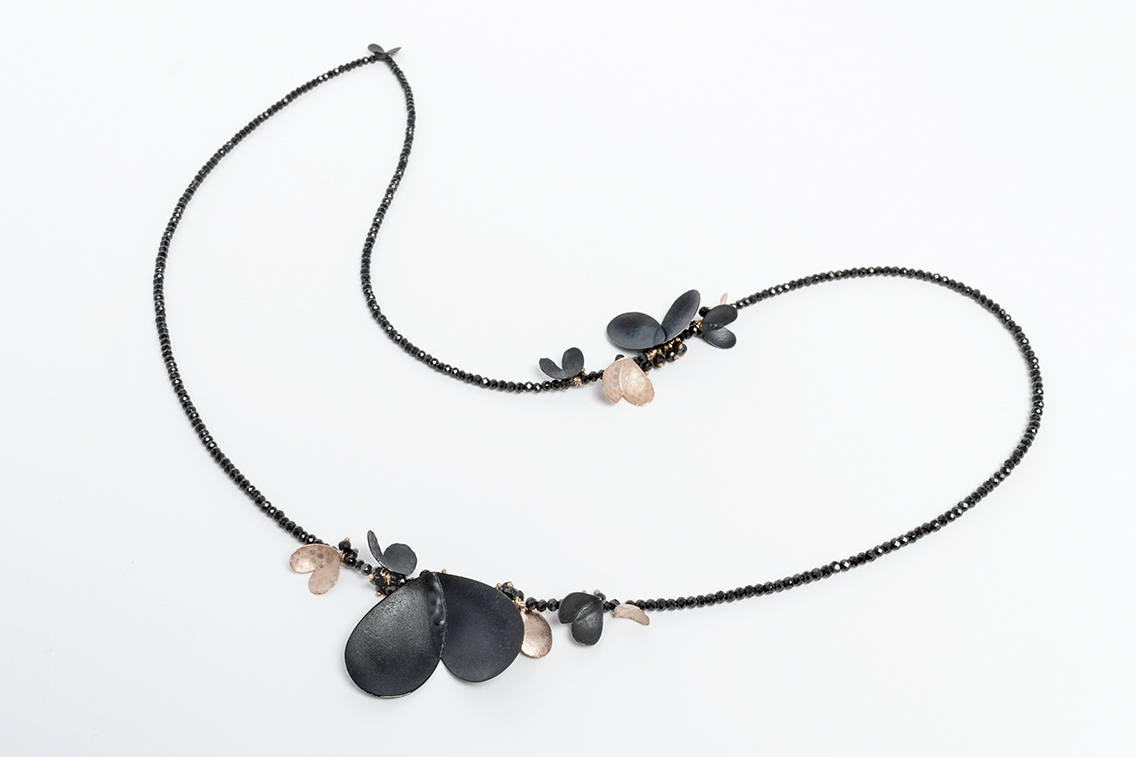 'Black & Rose Eucalyptus' necklace