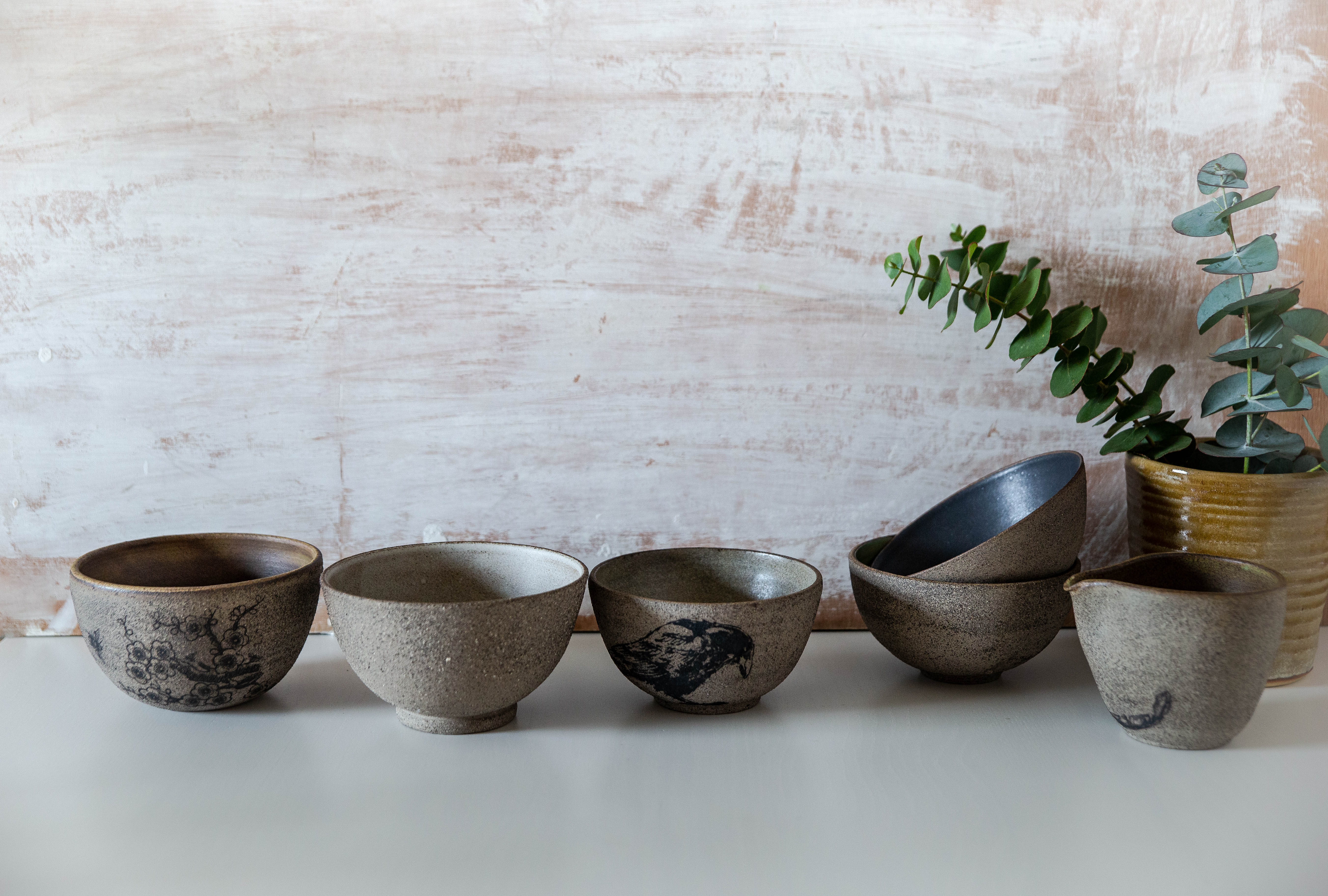 Bowls/>
              </div>
              <div class=