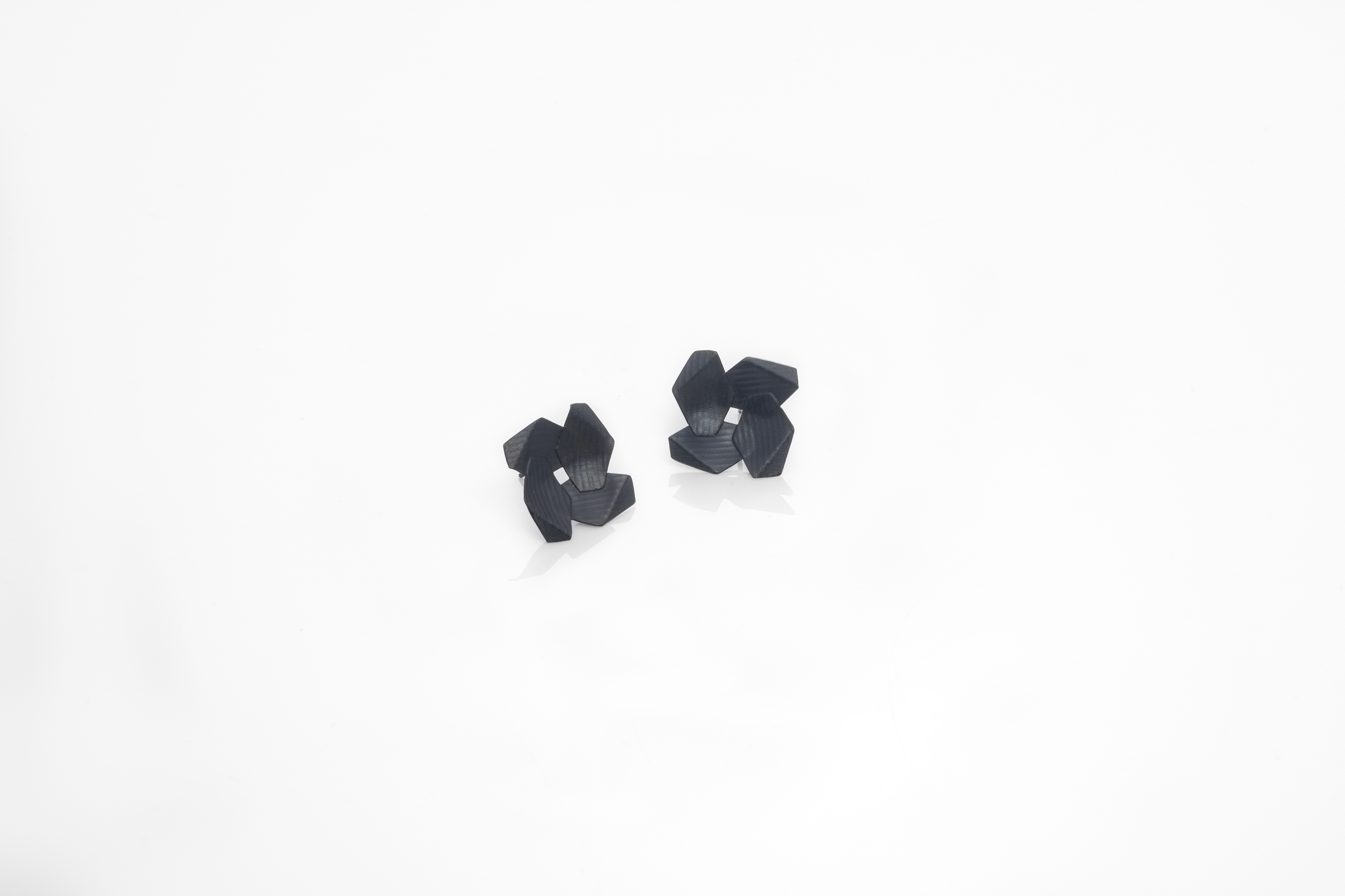 'Dusky Hydrangea' earrings