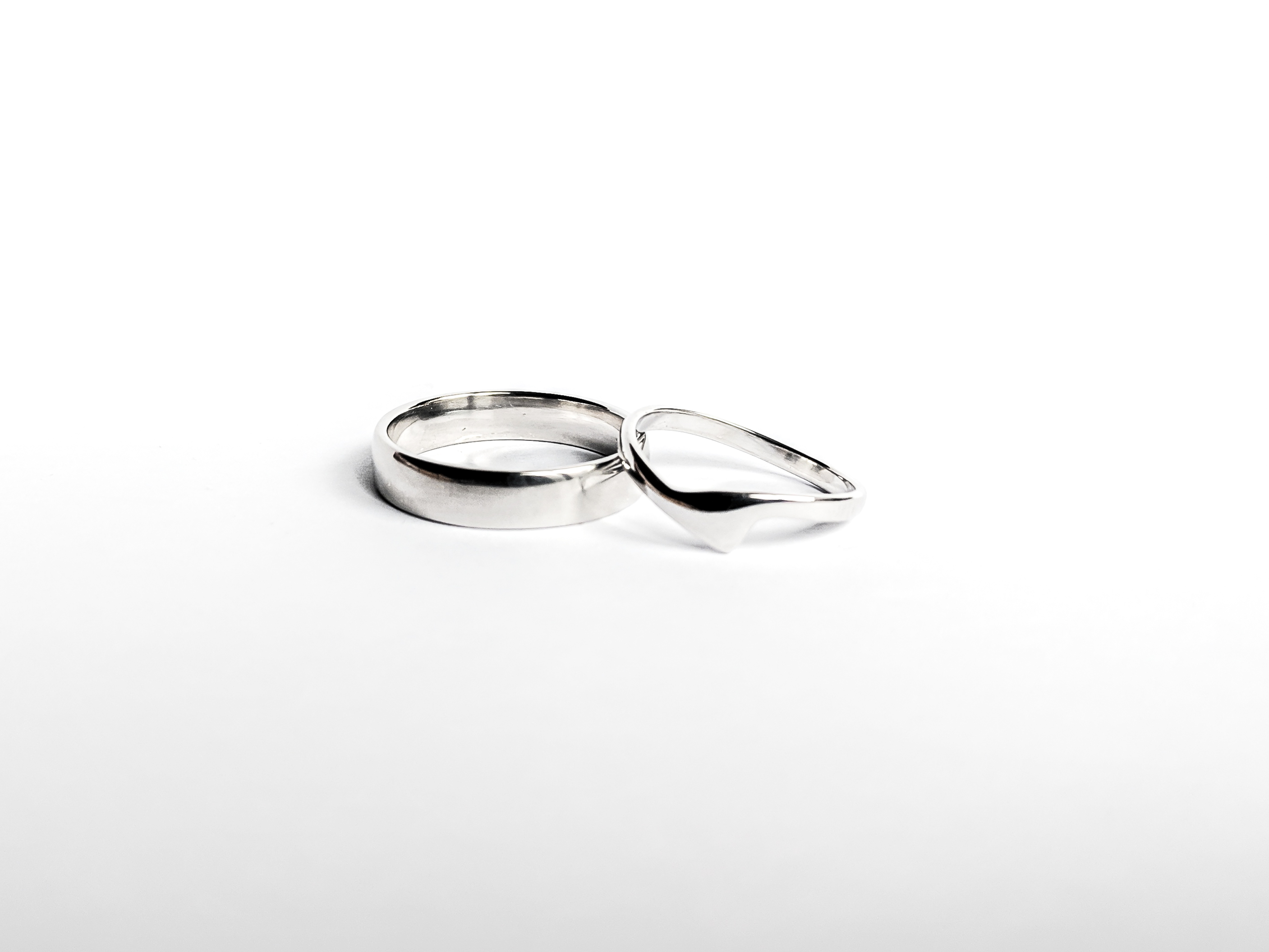 RECYCLED 9CT WHITE GOLD WEDDING RINGS