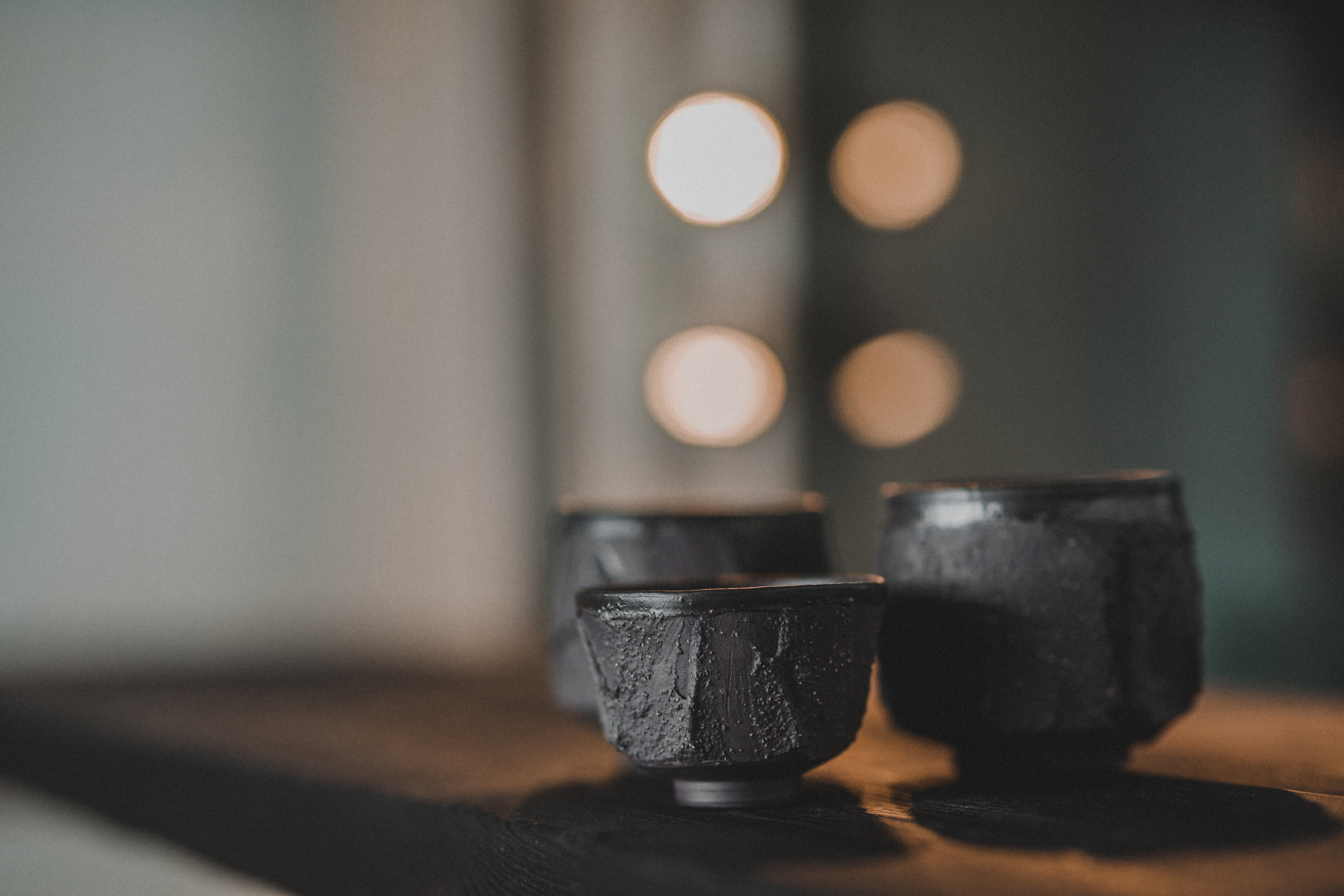 Tea bowls/>
              </div>
              <div class=
