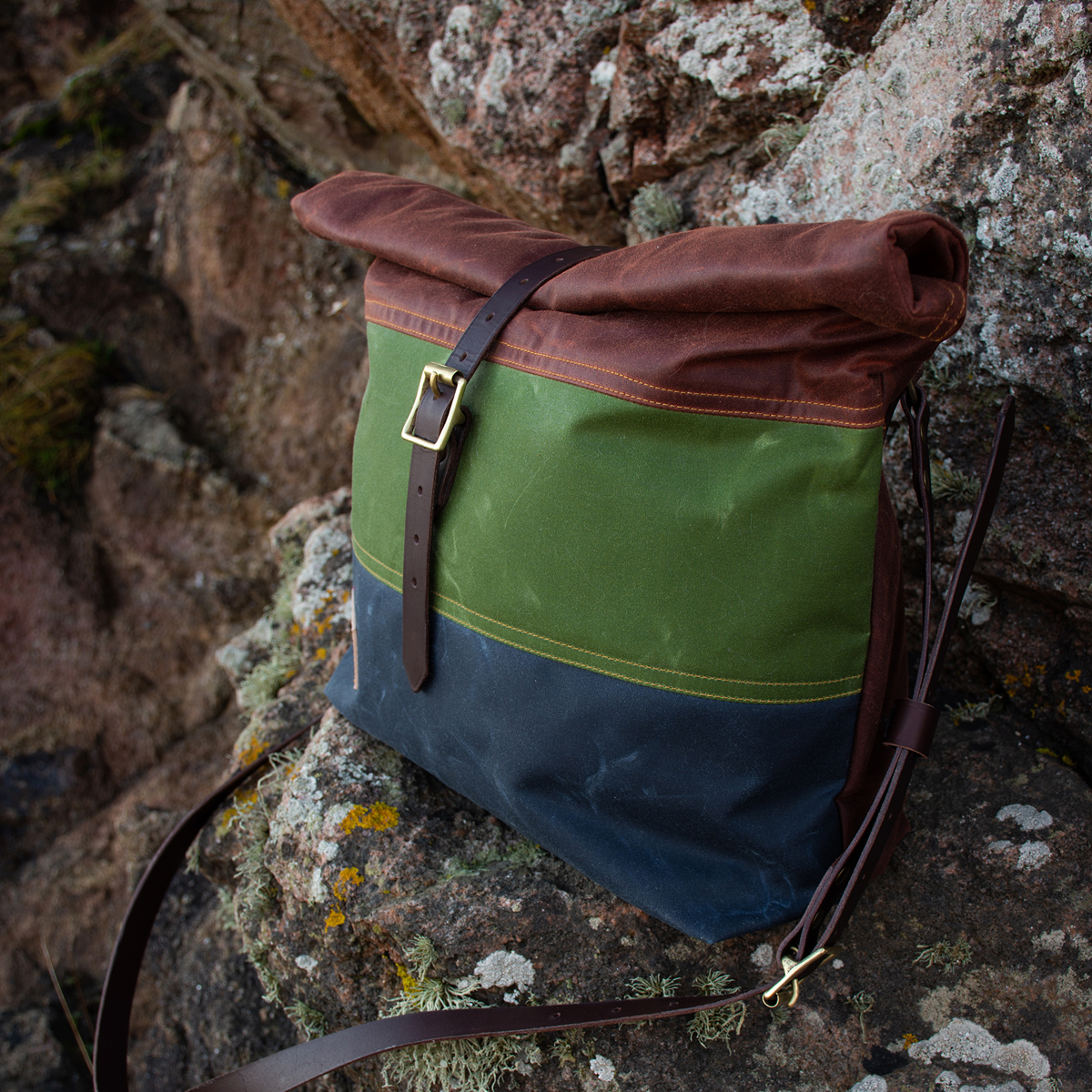 "Cairn" Rolltop Crossbody bag