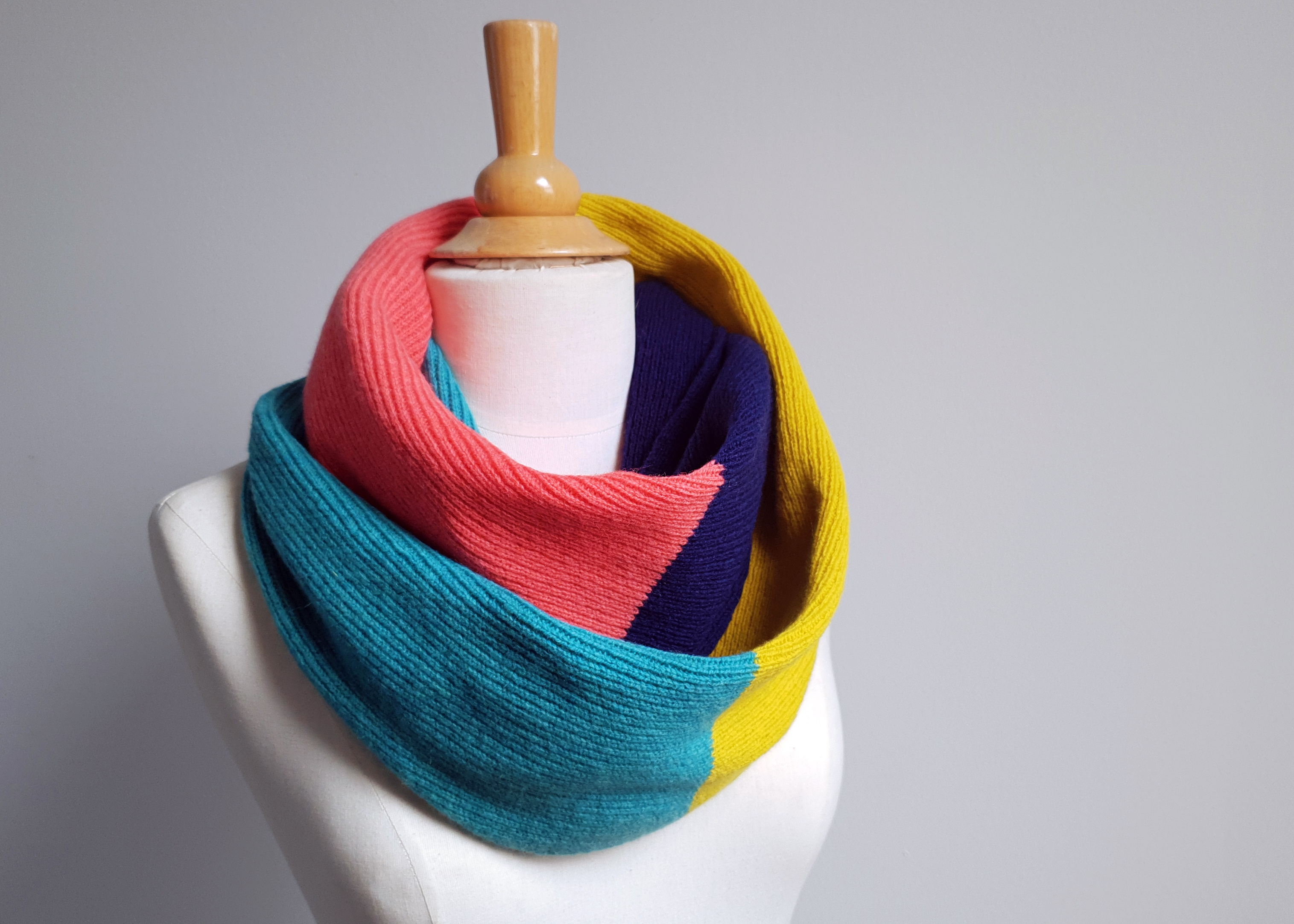 Block Infinity Scarf