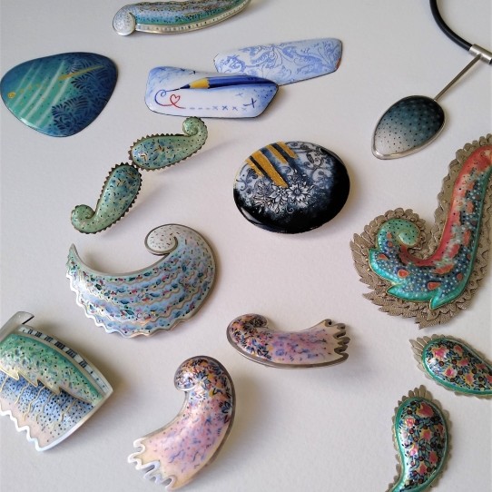 Exploring Painted Enamels With Ruth Ball Image #0