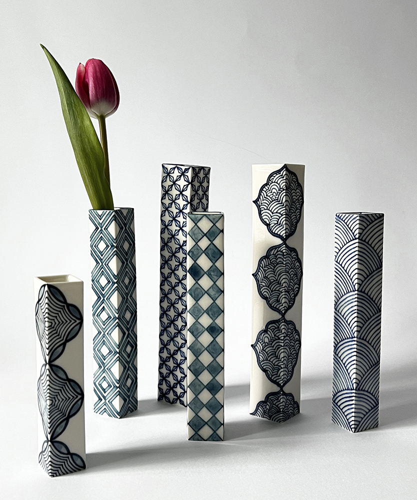 Miyu Kurihara, Single Flower Vases/>
              </div>
              <div class=