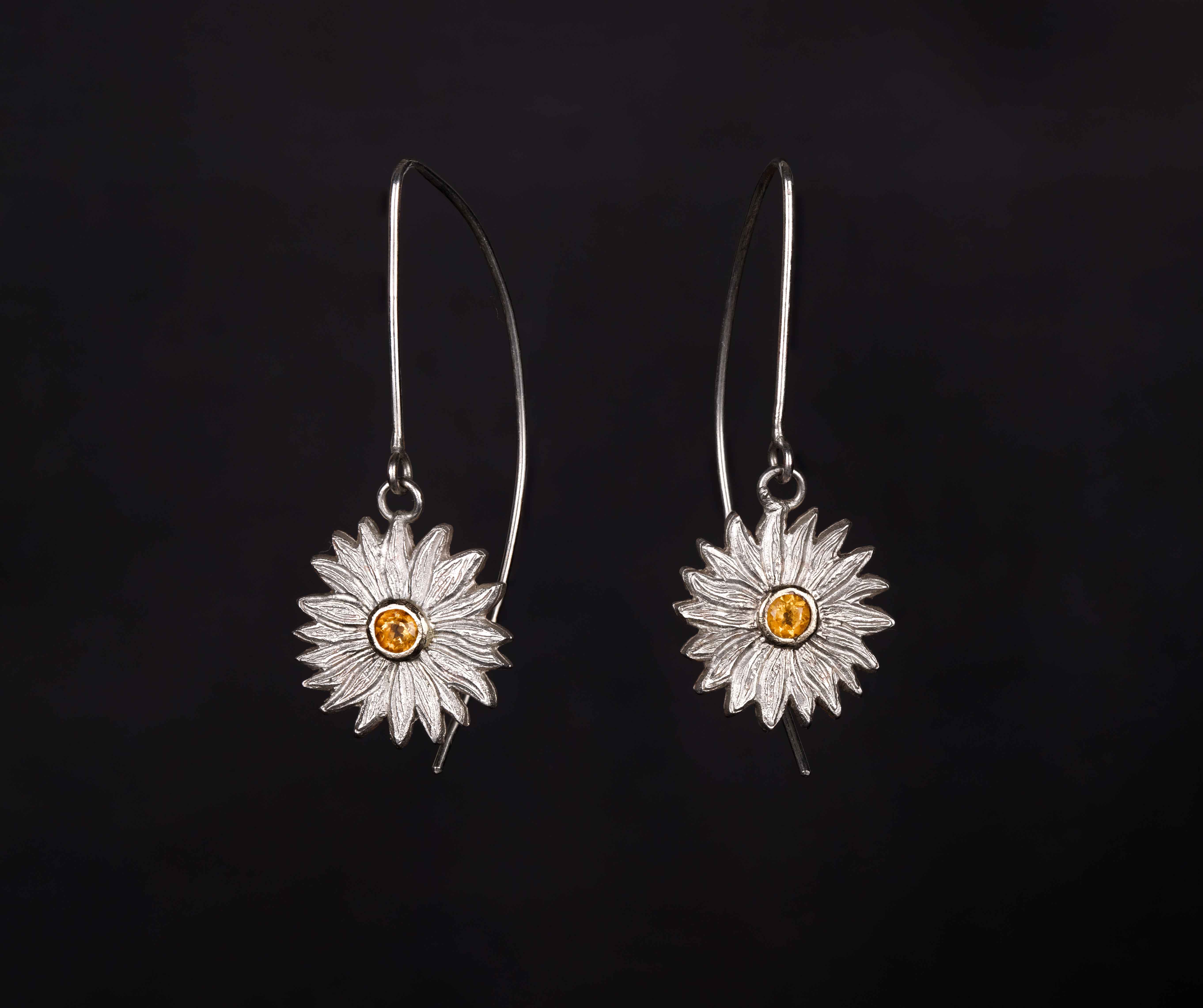 'Daisy' Drop Earrings