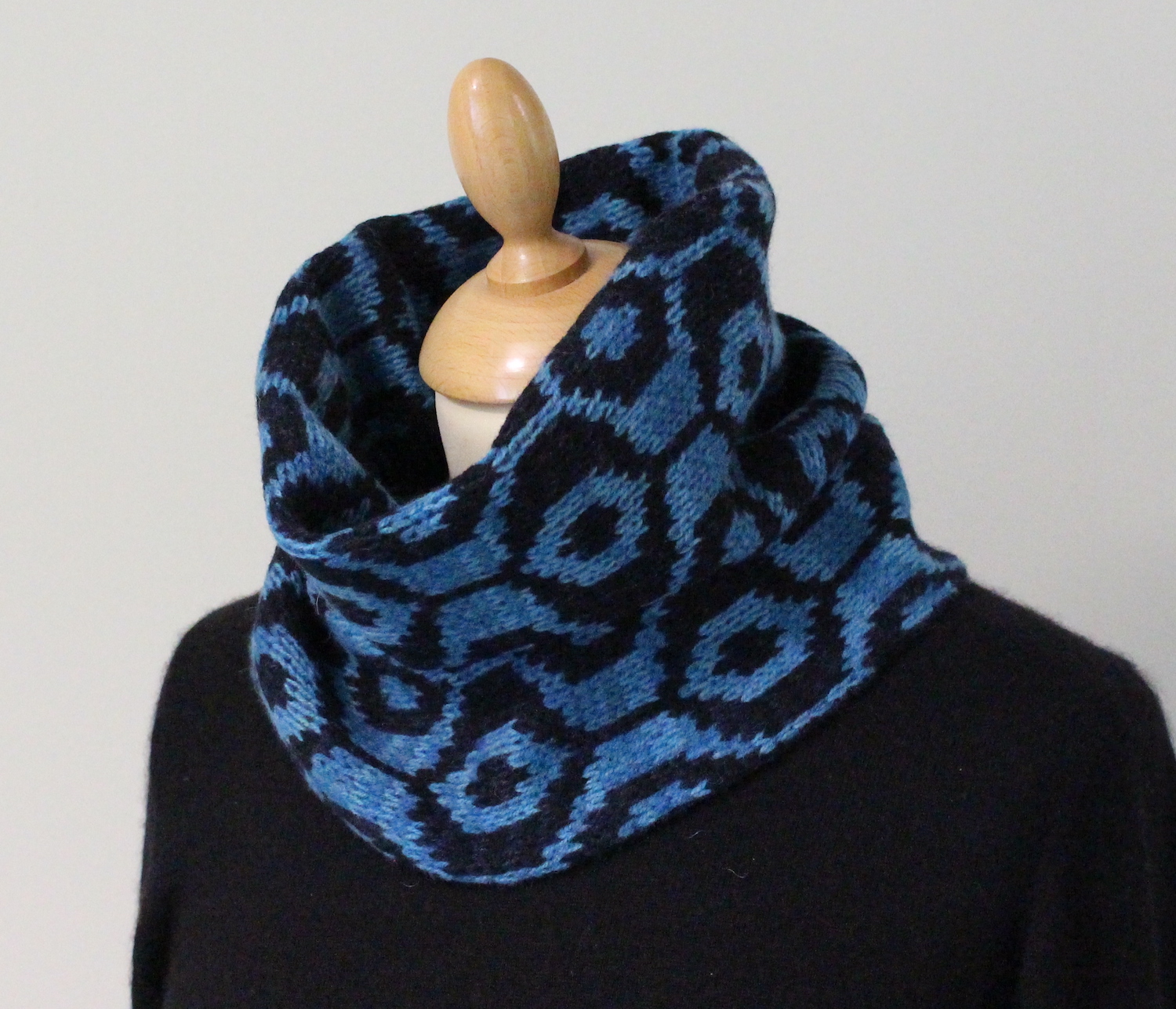 Ogee - Chunky Snood