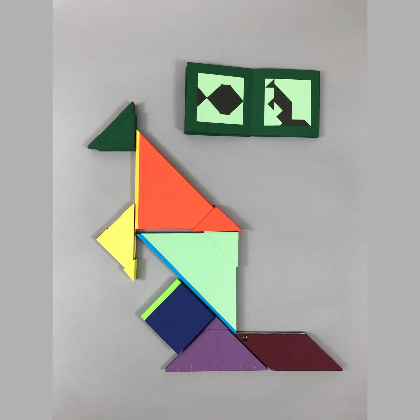 Tangram of Books (Kangaroo)