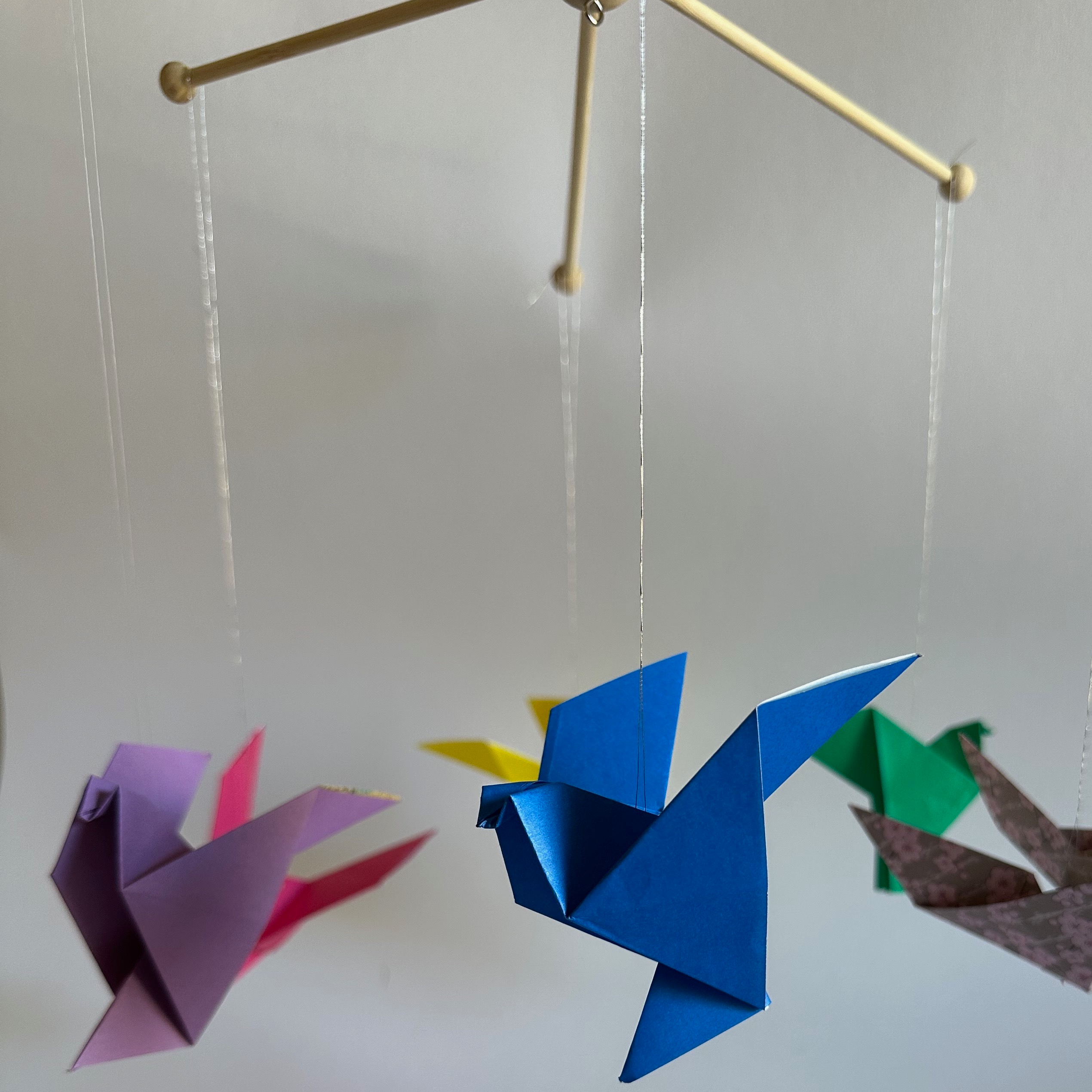 Make Your Own Folded Paper Hanging Mobile with Kate Colin 