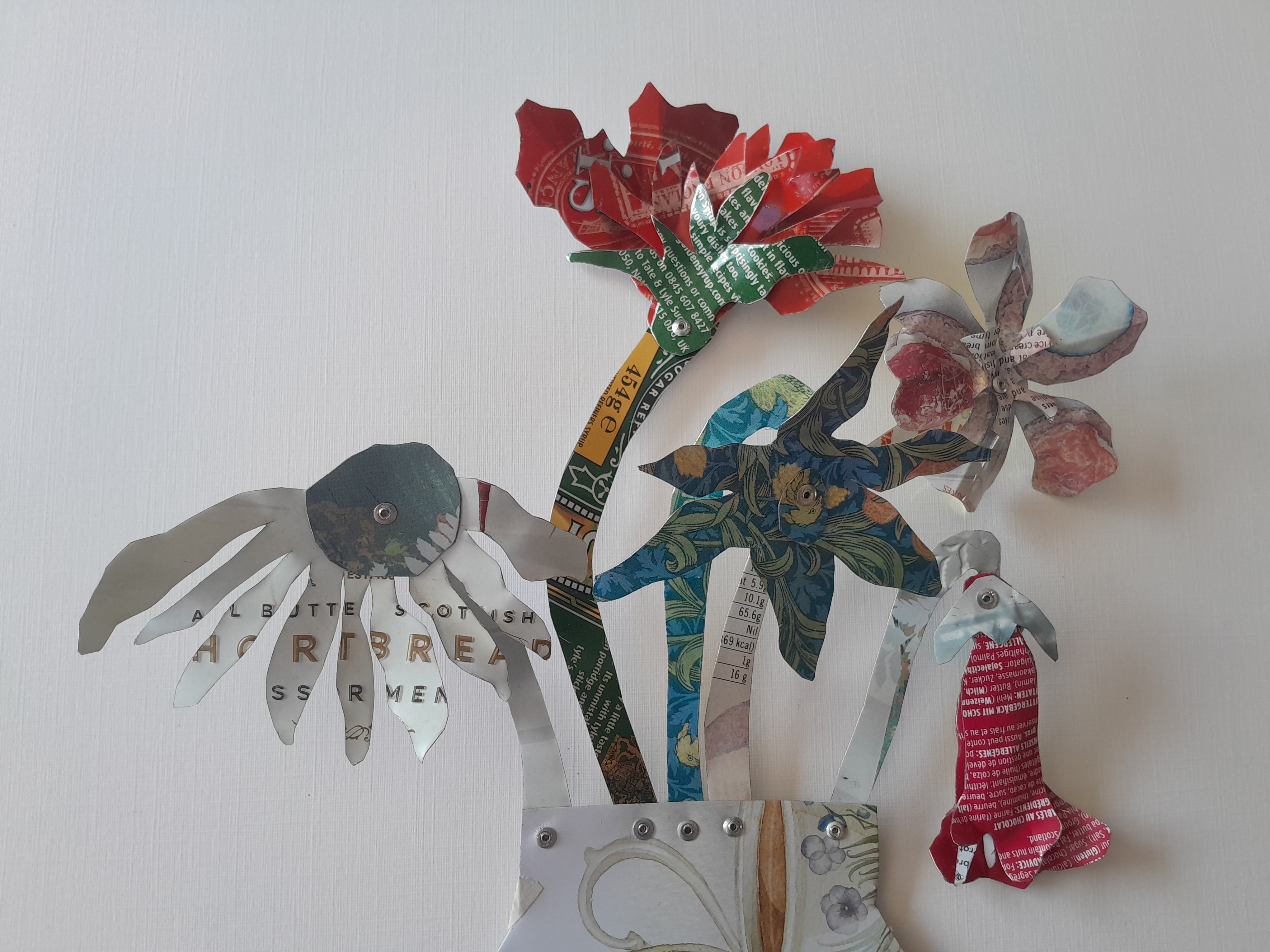 Create Colourful Summer Flowers in Tin with Philippa Johnston