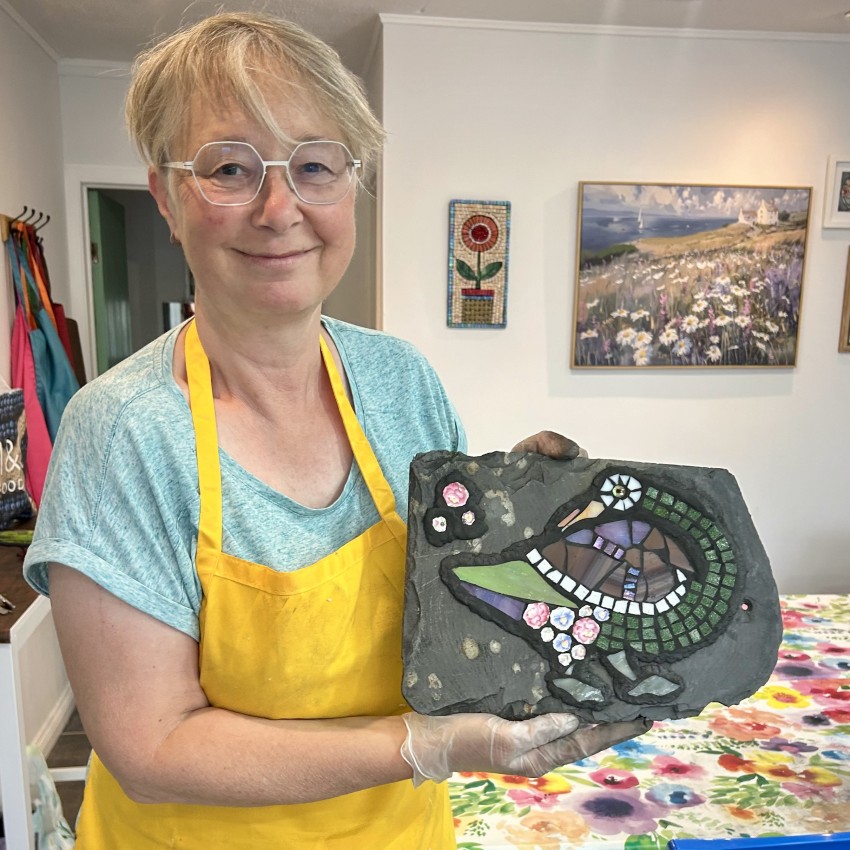Mixed-Media/Picassiette Mosaics on Slate Workshop (Various dates)