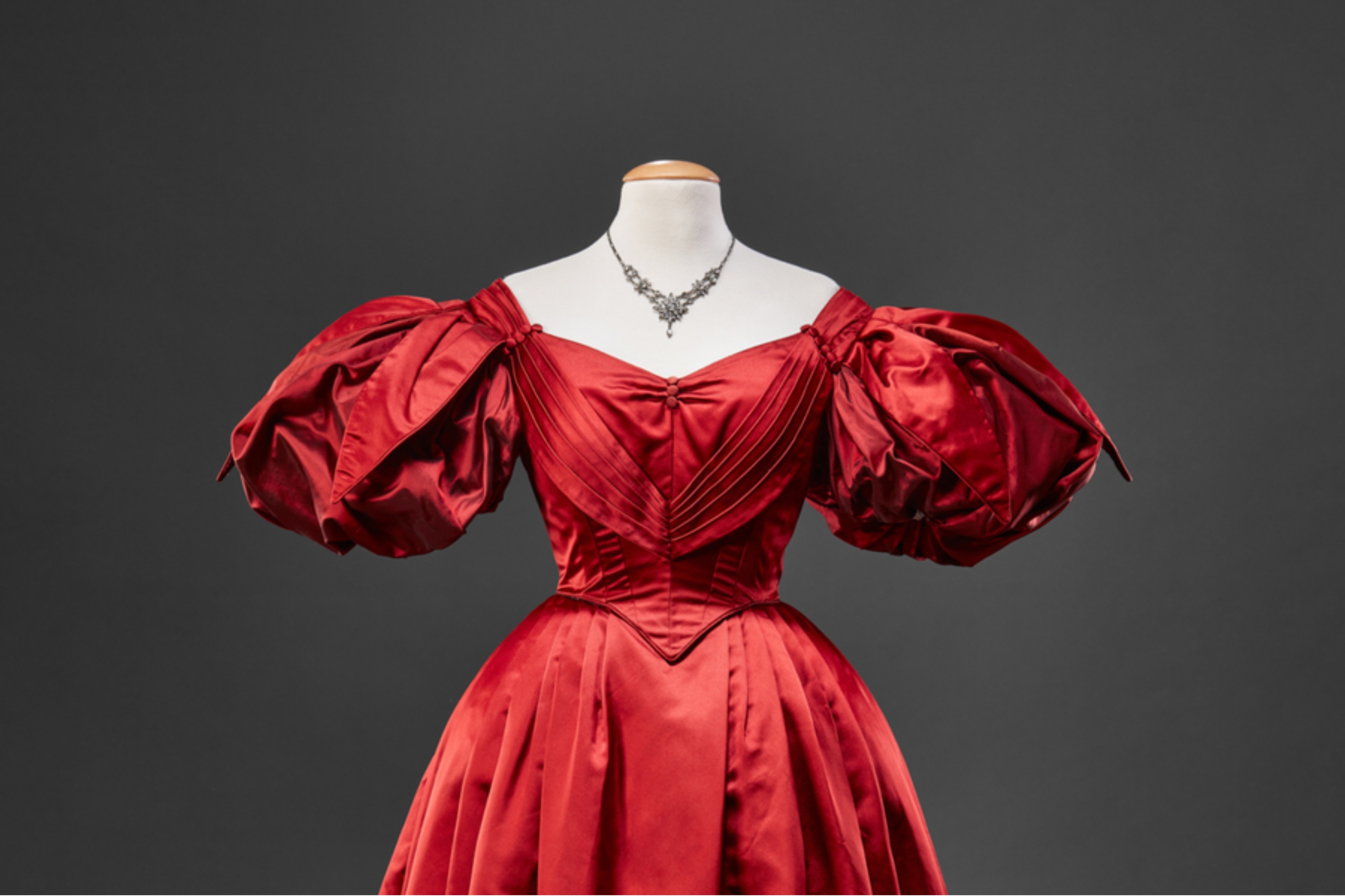 Costume Couture: Sixty Years of Cosprop